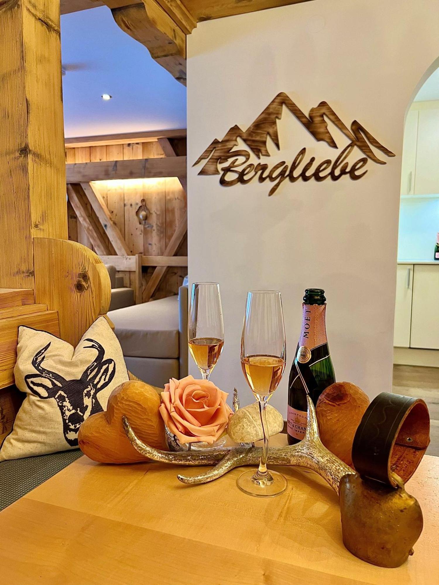 Andi'S Skihotel اوبرتاورن المظهر الخارجي الصورة