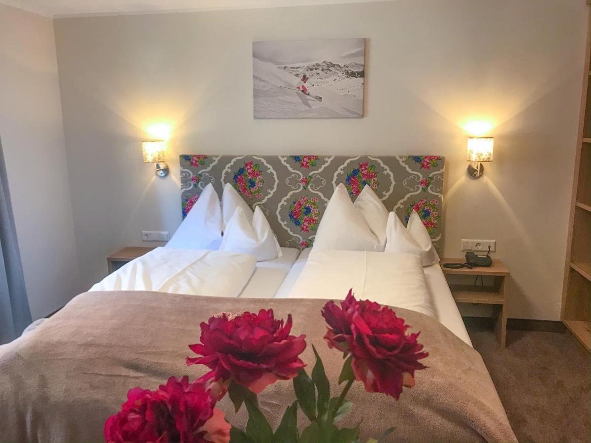 Andi'S Skihotel اوبرتاورن المظهر الخارجي الصورة